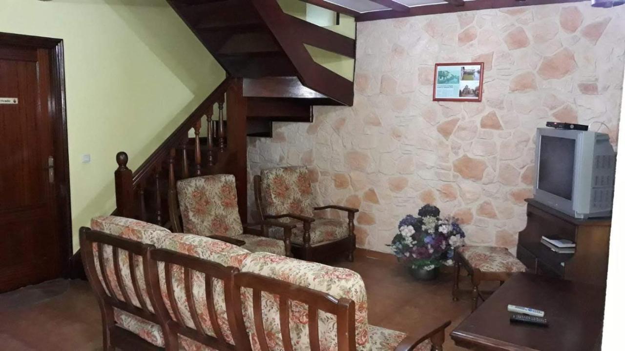 Meson El Pucheru 호텔 Barcenaciones 외부 사진
